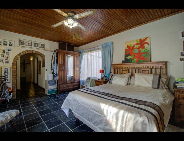 4 BEDROOM HOUSE SOLD IN LYTTELTON MANOR